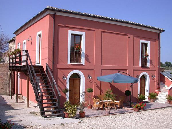 Country House Agriturismo Ciuccunit Bucchianico Exterior photo